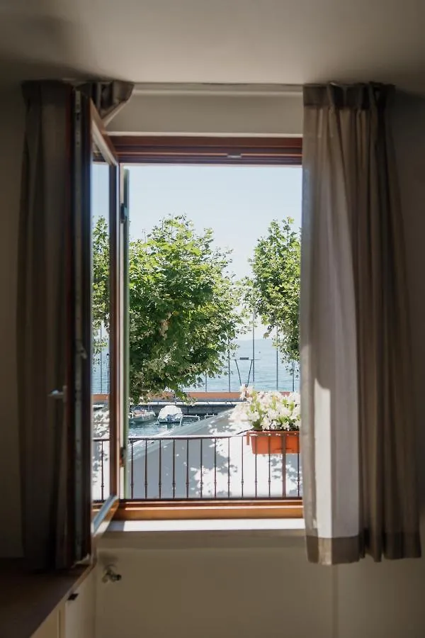 Welcome Traveller La Casa Degli Acquerelli Garda  0*, Garda (Verona)