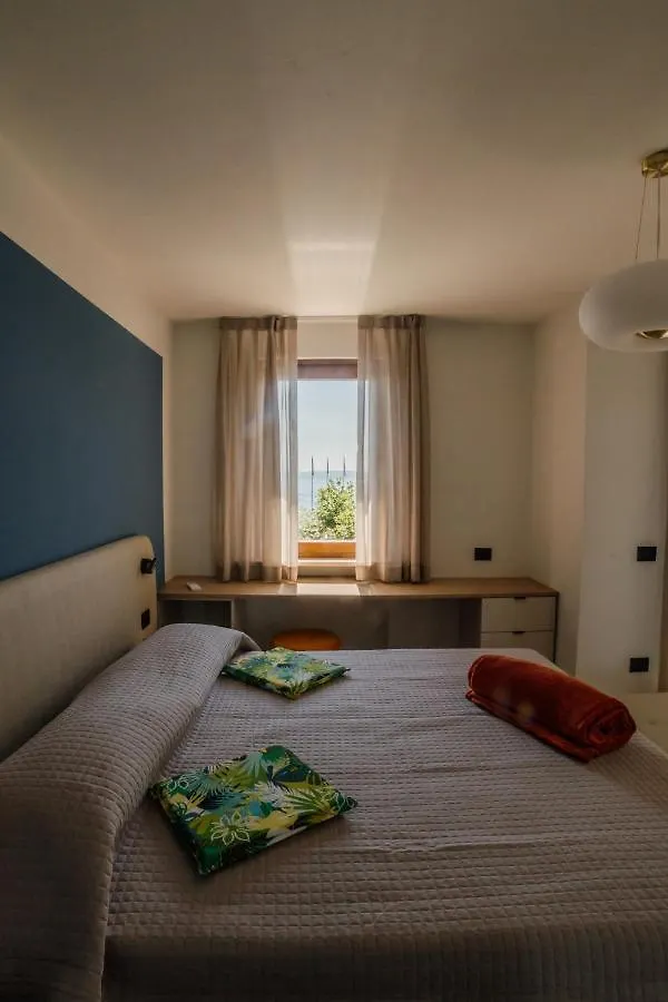 Welcome Traveller La Casa Degli Acquerelli Garda  Garda (Verona)