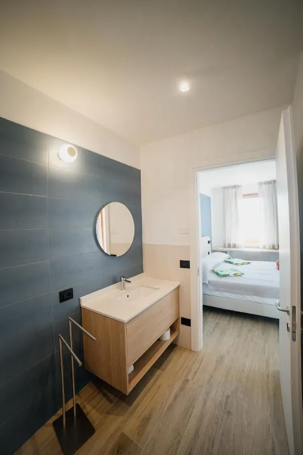 Appartamento La Casa Degli Acquerelli Garda  0*, Garda (Verona) Italia