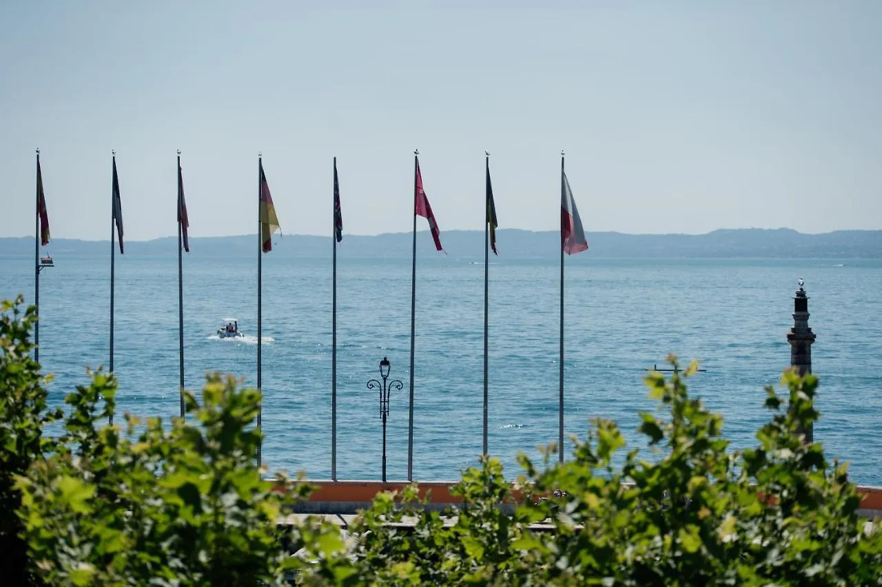 Appartamento La Casa Degli Acquerelli Garda  Italia